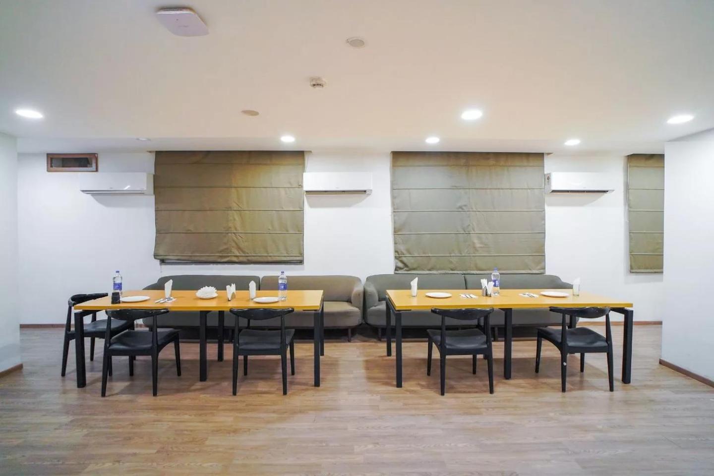 Saltstayz Express -Medicity Near Medanta Hospital Gurgaon Exterior photo
